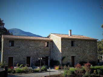 Bed & Breakfast Maison D?h�tes Zella