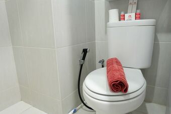 Great Location Studio Belmont Apartment Near Puri Mall