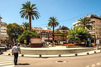 Apartment With 2 Bedrooms In Riveira, With Wonderful Sea View And Furnished Garden - 180 M From The Beach