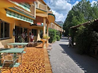 Hotel H�tel Sous L'olivier