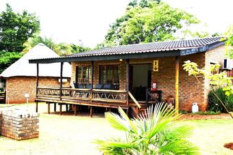 Bed & Breakfast Mount Azimbo Lodge