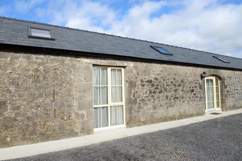 Sheephouse Country Courtyard