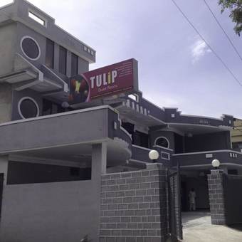Hotel Tulip Guest House