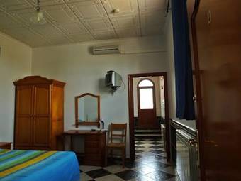 Hostal Villa Cabreros