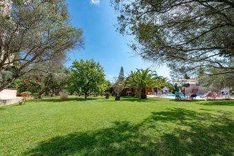 Hotel Helena Studios Resort