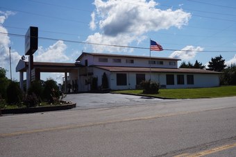 Hotel Ozark Inn & Suites