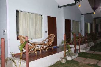 Hotel Gurugram Resort