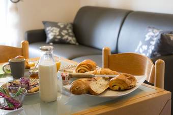 Hotel Dans Les Nuages