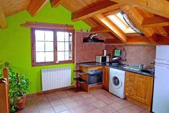 House With 3 Bedrooms In Belsierre, With Wonderful Mountain View, Balcony And Wifi