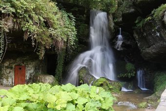 Hotel Gastst�tte & Pension Lichtenhainer Wasserfall