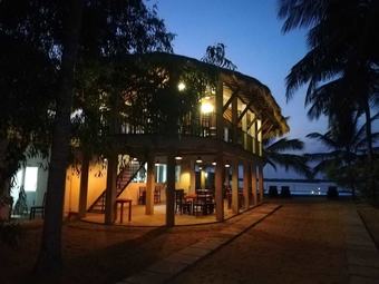Hotel Seth Dev Lagoon Chalets Kalpitiya