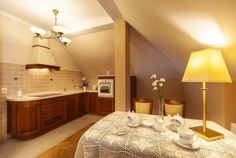 Hotel Rezydencja Dw�r Polski