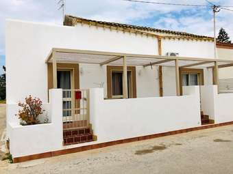 Apartamento Studio In Rilievo, With Enclosed Garden And Wifi - 5 Km From The Beach