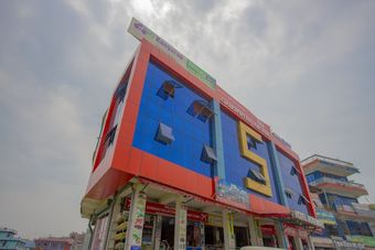 Oyo 354 Sumeru Hotel And Lodge