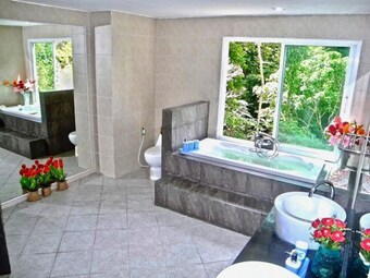 Eden Amazing 2 Bedrooms Apartment