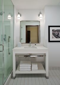 Hotel Holiday Inn Cleveland Airport