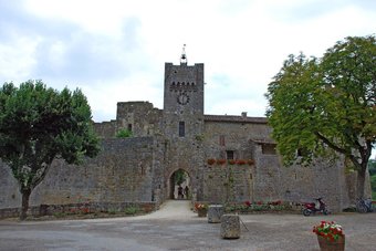 G�te Ch�teau D'arcamont