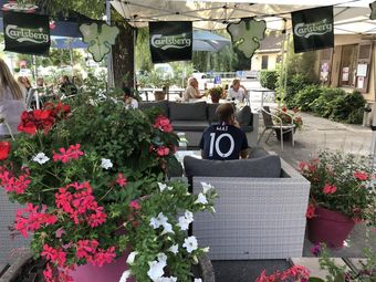 Hotel Restaurant Les Rochers