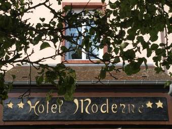 Hotel H�tel Moderne