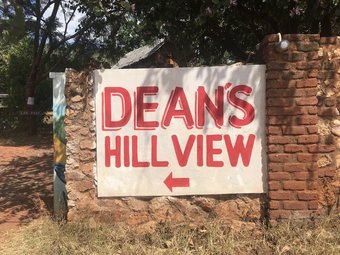 Hostal Deans Hillview Backpackers - Hostel
