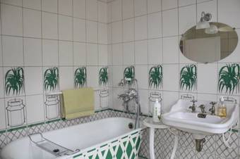 Bed & Breakfast L'ecrin Du Serein - Chambres D'h�tes Et Roulotte - Chez Anne-marie Et Fran�ois