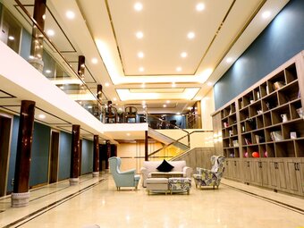 The Yuanjia Village Sky Hotel