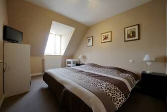 Hotel Le Relais Du Morvan