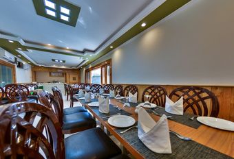 Hotel Wildflower Villa Resort Pahalgam