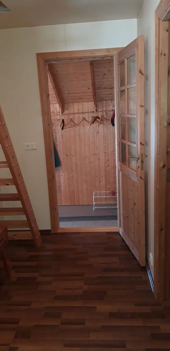 Mi�h�ll Cabin