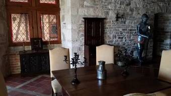 Hostal La Maison Bak�a