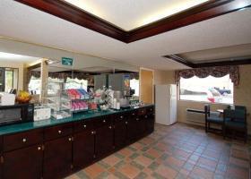 Hotel Econo Lodge Byron