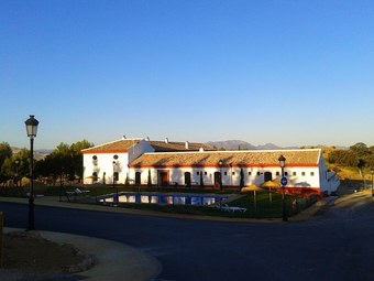 Camping Pueblo Blanco