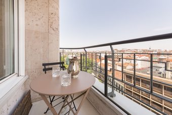 Luxurius Apartment With Huge Balcony At Plaza de España