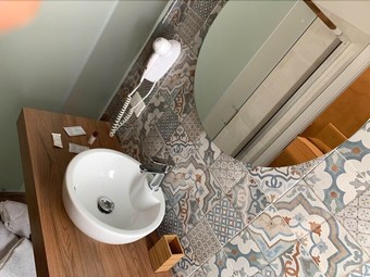 Bed & Breakfast Domus Monasteire
