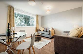 Apartamentos St Georges Court Yard