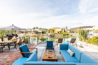 Bay Breeze By Avantstay | Bayfront Home W/ Private Dock In Balboa Peninsula