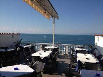 Hostal Guest House Laura