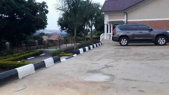 Hotel Airport Hill Guest House