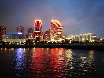 One Bedroom Condo With Ocean View