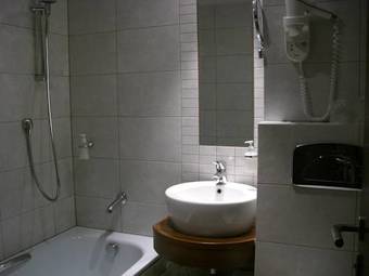 Hotel Partiz�n
