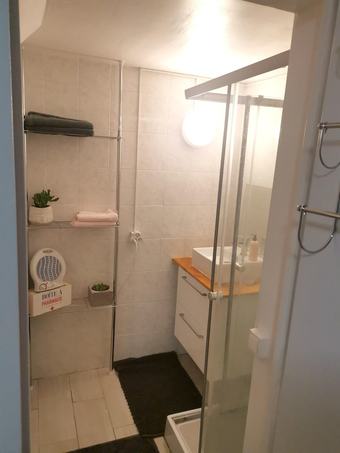 Apartment With 2 Bedrooms In Villeneuve-le-roi, With Wifi