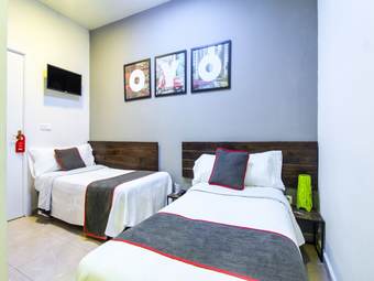 Hotel Oyo Ch Murallas II