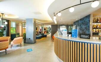 Hotel Hampton By Hilton London Park Royal