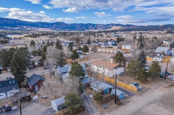 5brmonument Historic Charmminutes To Hiking