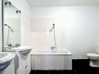 Luxurious Holiday Home With Nice Garden