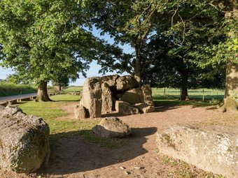 Glorious Holiday Home In W�ris With Jacuzzi