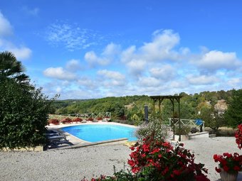 Lovely Holiday Home In Th�dirac With Swimming Pool