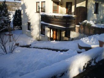 Very Spacious And Comfortable Ground Floor Apartment In Stunning, Rustic Surroundings