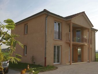 Huge Holiday Home In Lotharingen With Private Swimming Pool