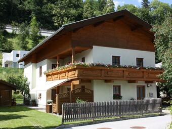 Luxurious Apartment In Mittersill Near Lake